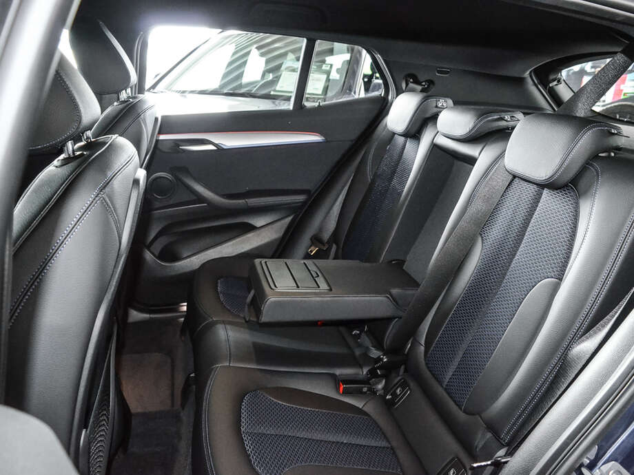 BMW X2 (Bild 19/20)