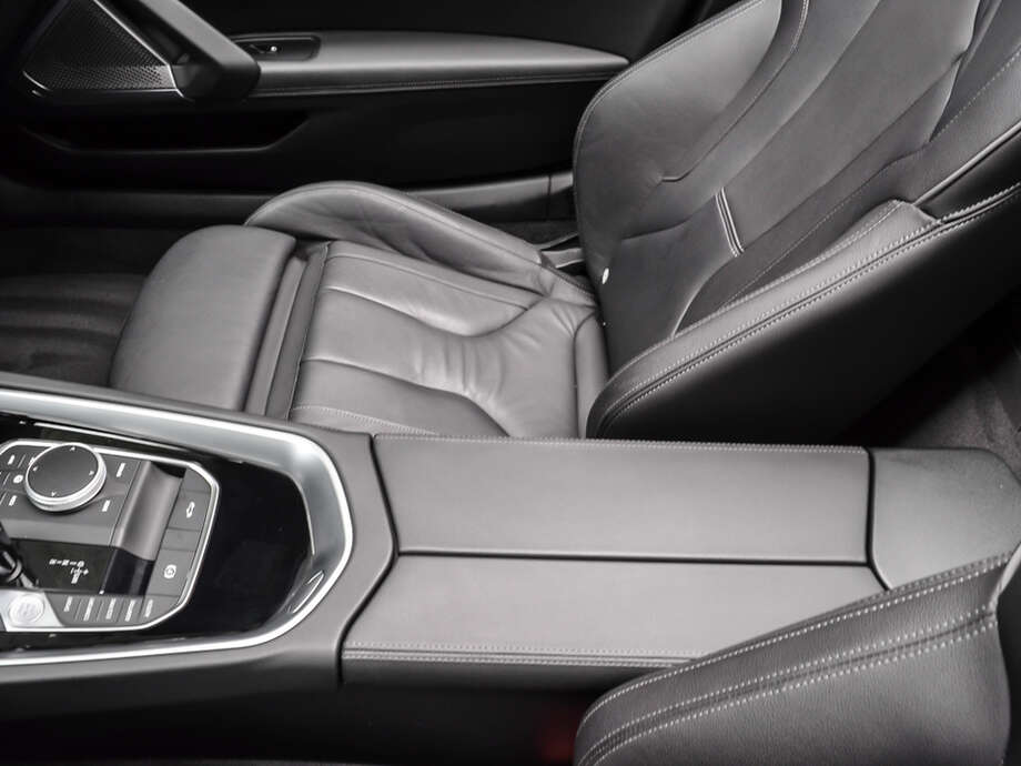 BMW Z4 (Bild 14/18)