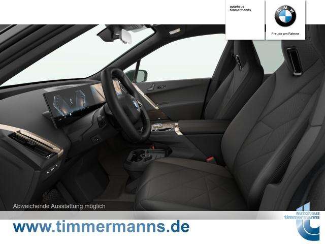 BMW i iX (Bild 3/5)