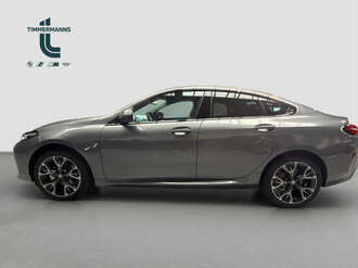 BMW 216 (Bild 2/17)