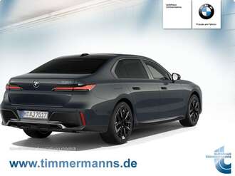 BMW 740 (Bild 2/5)
