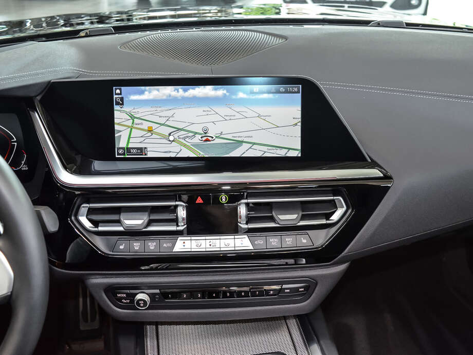 BMW Z4 (Bild 10/17)