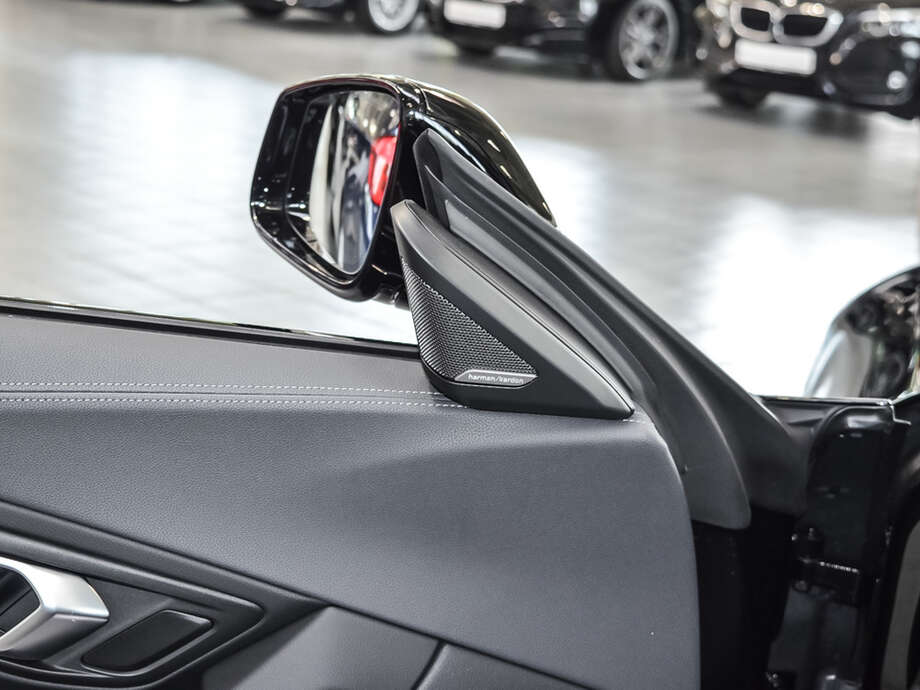 BMW Z4 (Bild 16/17)