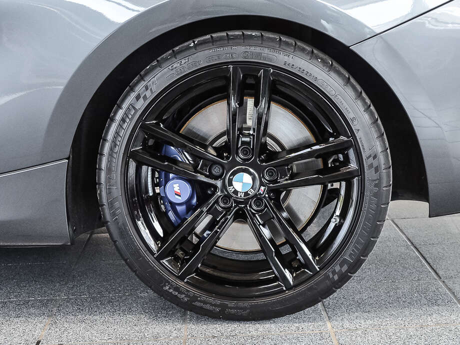 BMW M240i (Bild 6/20)