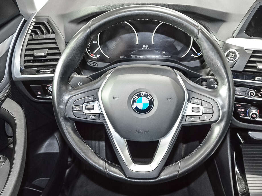 BMW X3 (Bild 10/14)