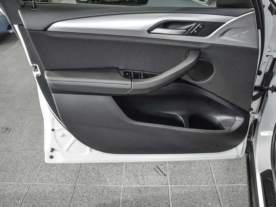 BMW X3 (Bild 13/14)