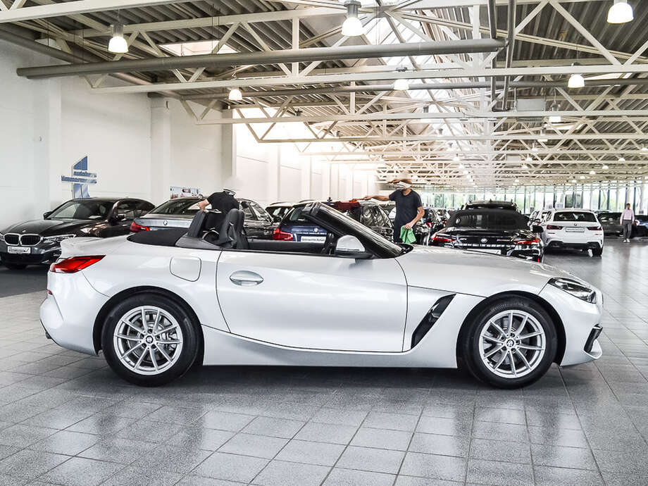 BMW Z4 (Bild 4/17)