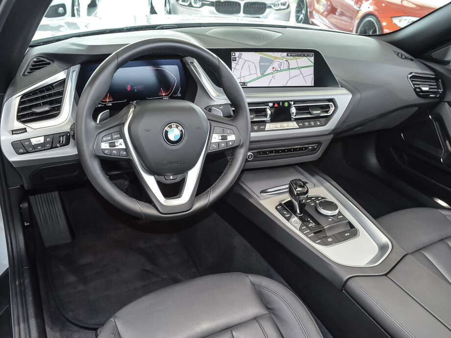 BMW Z4 (Bild 9/17)