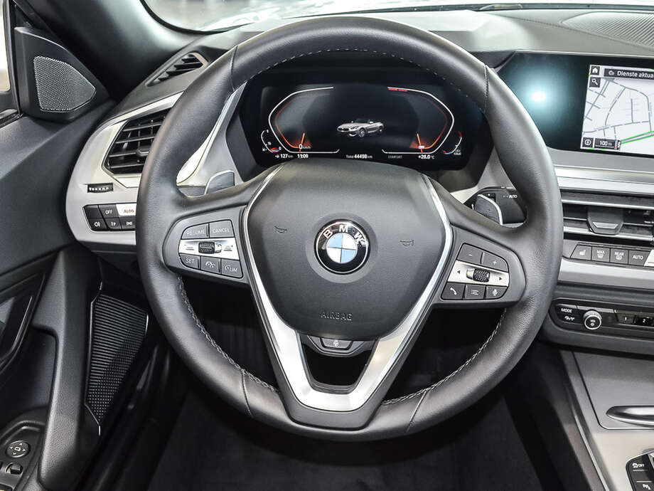 BMW Z4 (Bild 11/17)