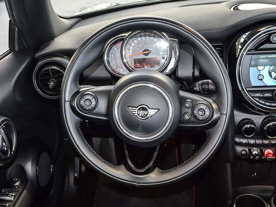 MINI Cooper Cabrio (Bild 11/18)
