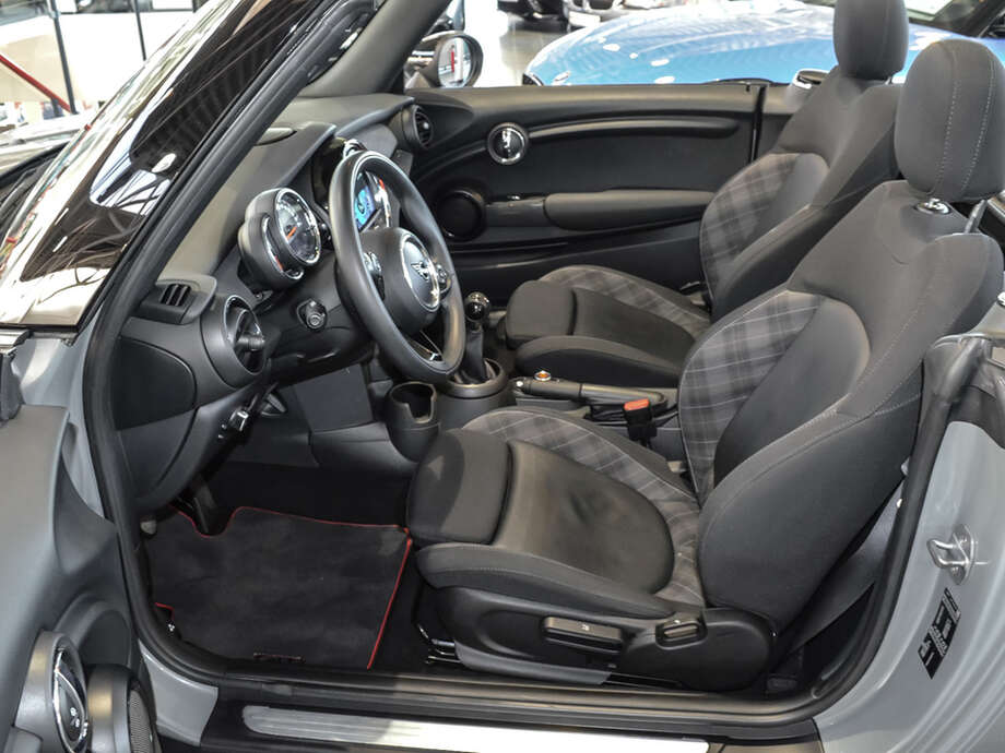 MINI Cooper Cabrio (Bild 16/18)