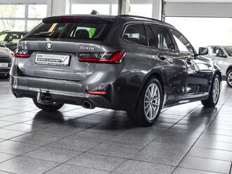 BMW 330d xDrive (Bild 2/21)