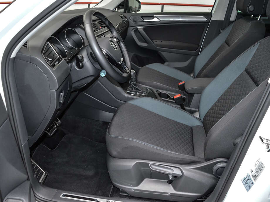 Volkswagen Tiguan (Bild 16/20)