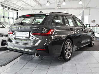BMW 320d xDrive (Bild 2/19)
