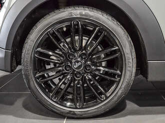 MINI Cooper (Bild 3/14)
