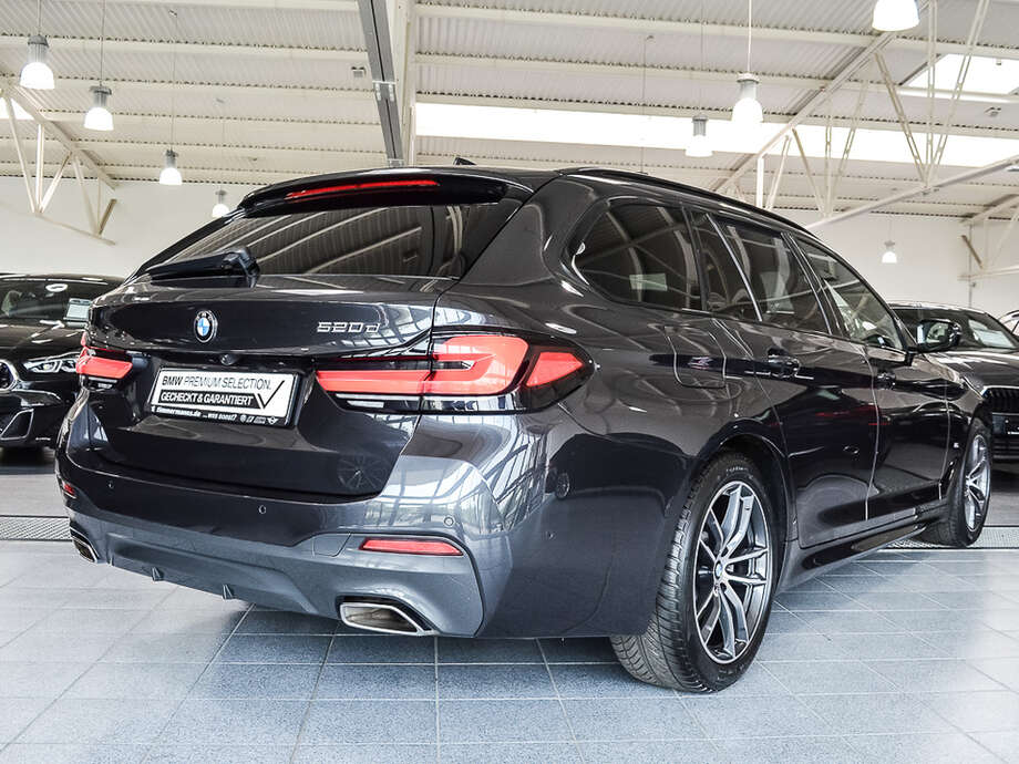 BMW 520d (Bild 2/16)