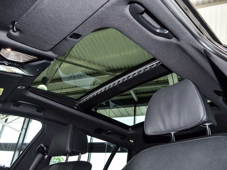 BMW 520d (Bild 14/16)