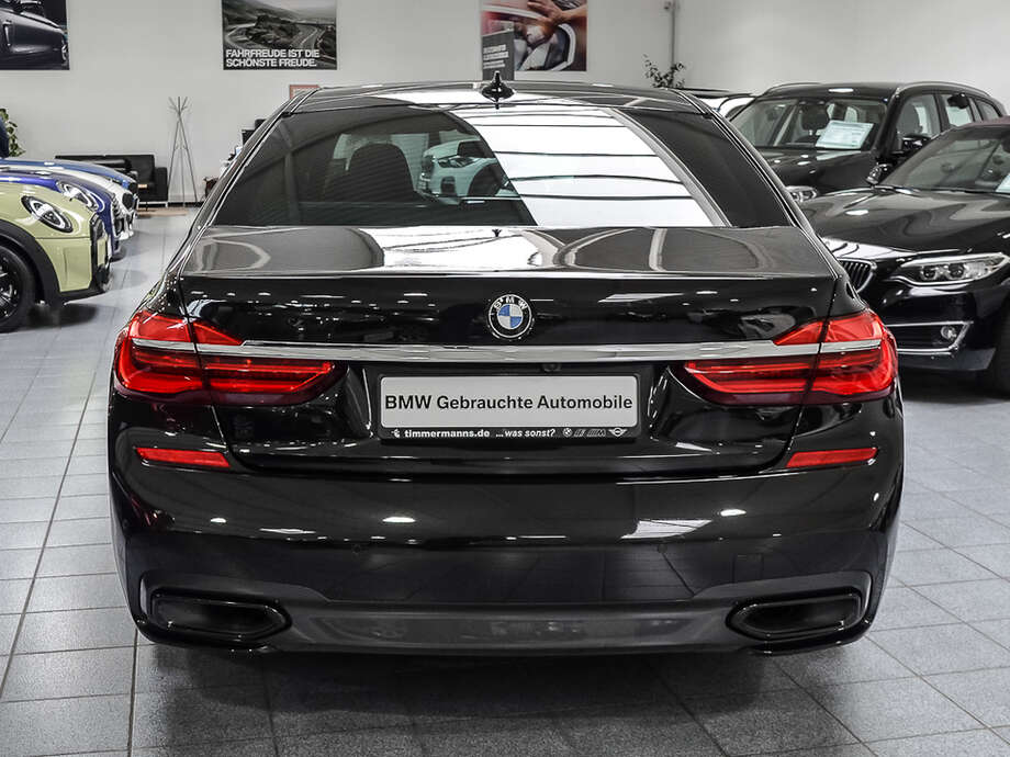 BMW 740d xDrive (Bild 5/19)