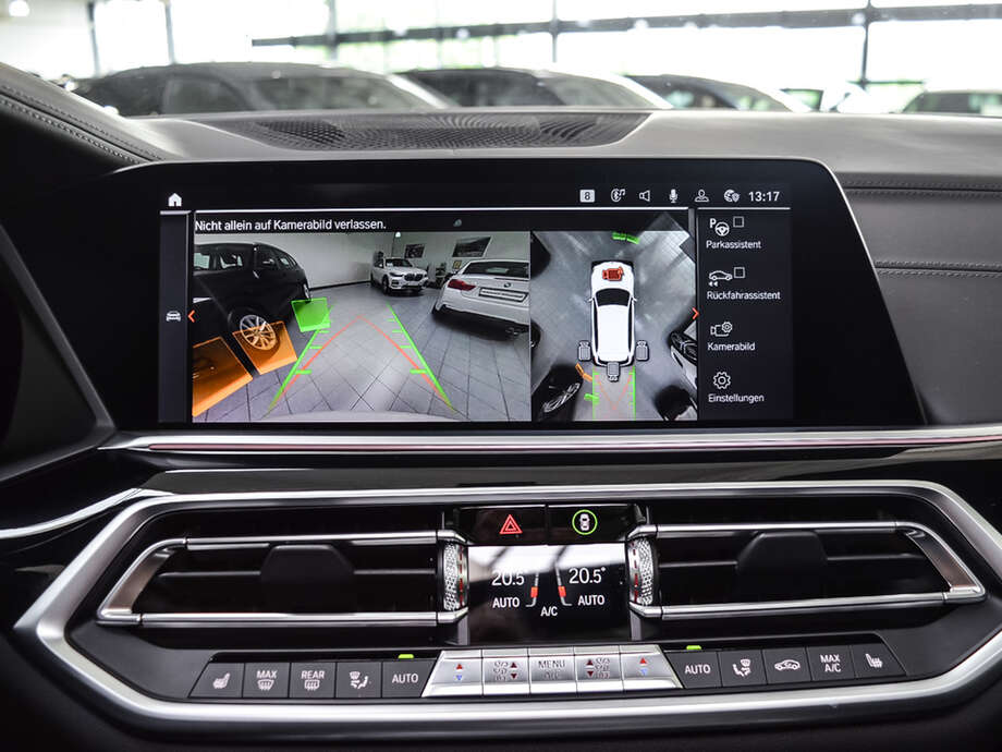 BMW X5 (Bild 13/22)