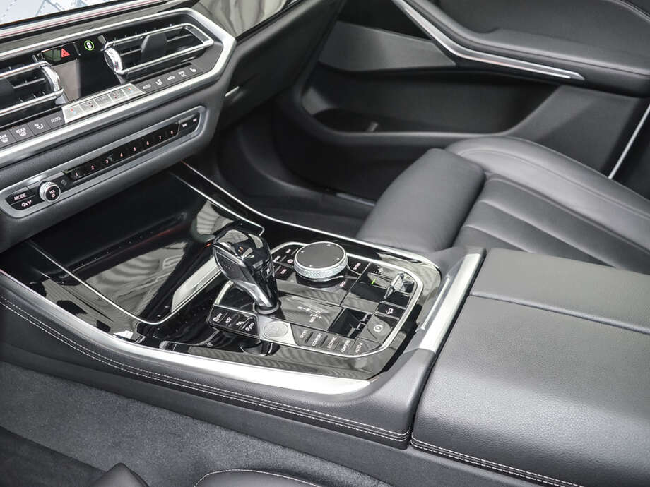 BMW X5 (Bild 14/22)
