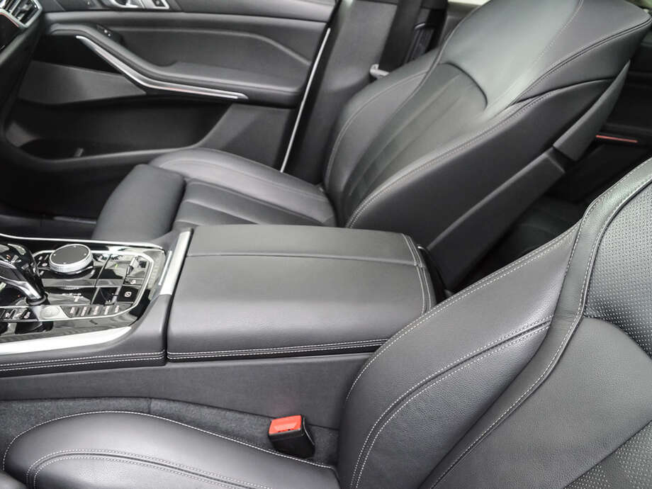 BMW X5 (Bild 15/22)