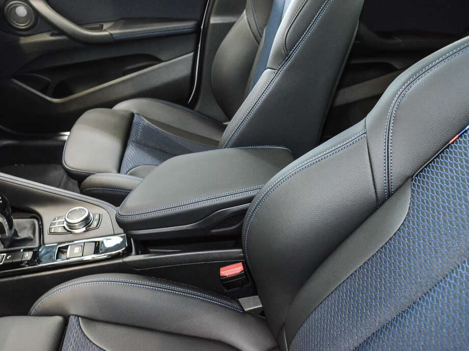 BMW X2 (Bild 9/17)