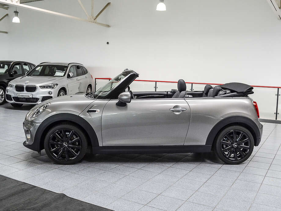 MINI Cooper Cabrio (Bild 4/19)