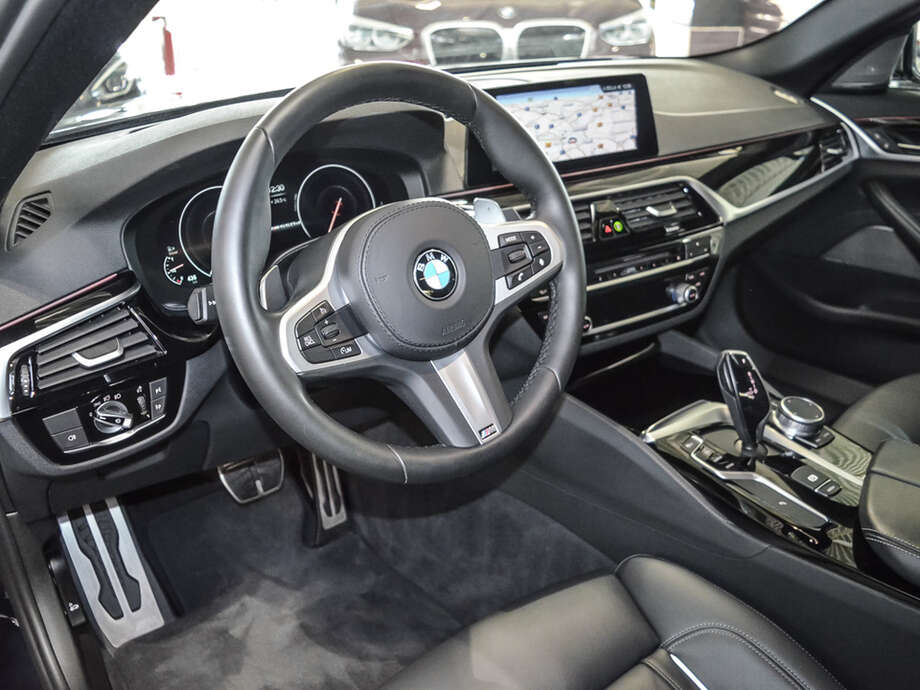 BMW M550d (Bild 8/16)