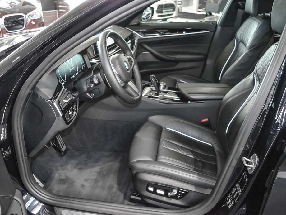 BMW M550d (Bild 13/16)
