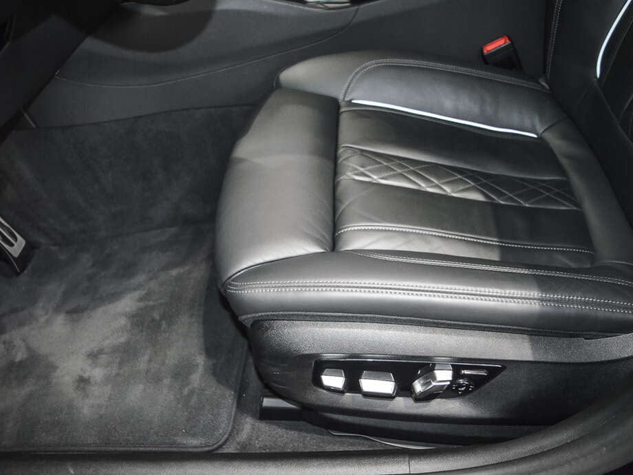 BMW M550d (Bild 14/16)