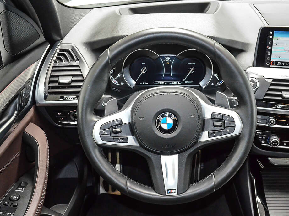 BMW X3 (Bild 10/18)