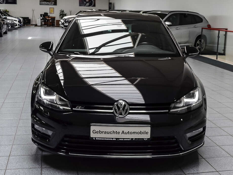 Volkswagen Golf (Bild 3/17)