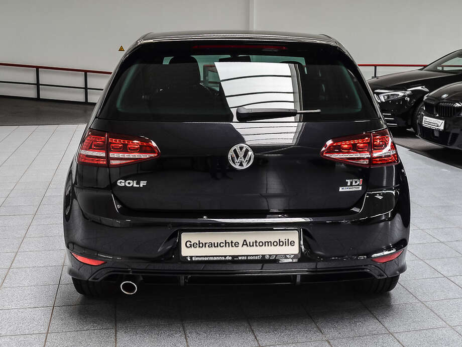 Volkswagen Golf (Bild 5/17)