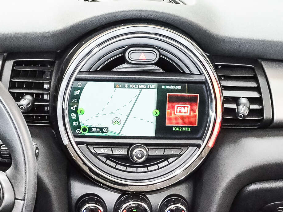 MINI Cooper S Cabrio (Bild 11/21)