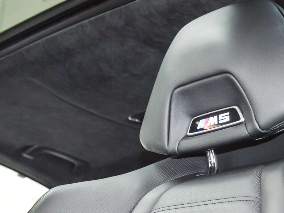 BMW M5 (Bild 20/23)