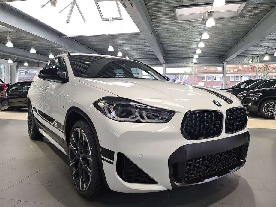 BMW X2 (Bild 7/25)