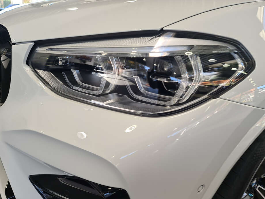 BMW X3 (Bild 9/25)