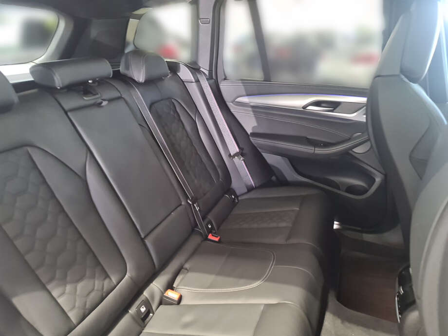 BMW X3 (Bild 19/25)