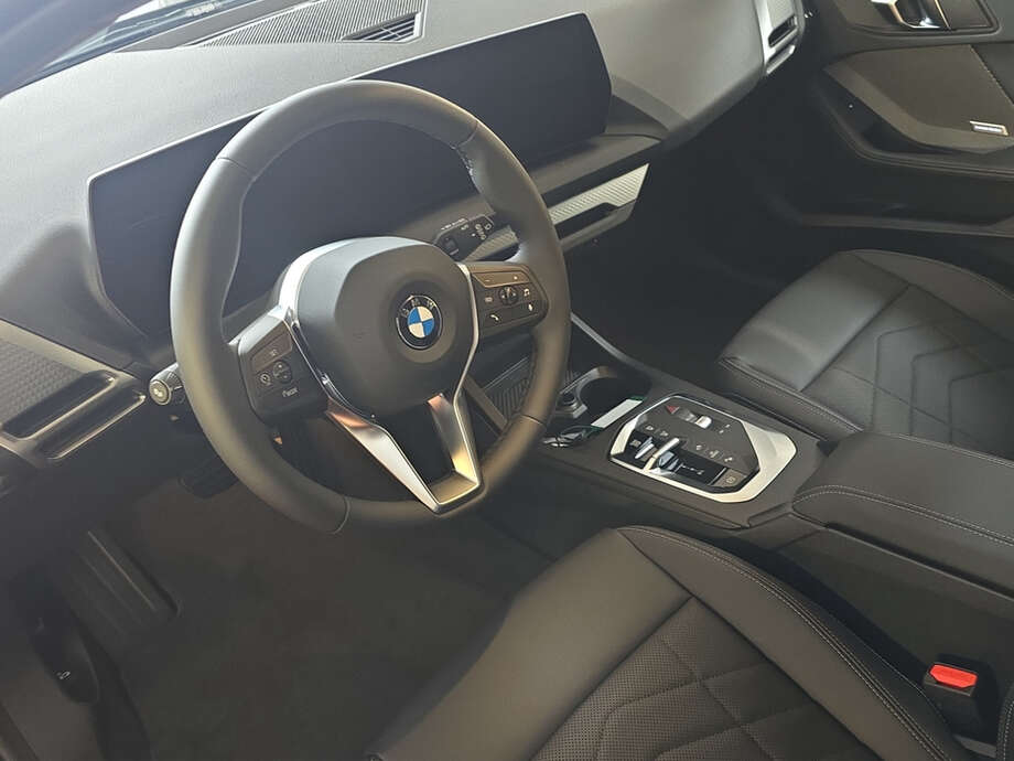 BMW 120 (Bild 9/15)