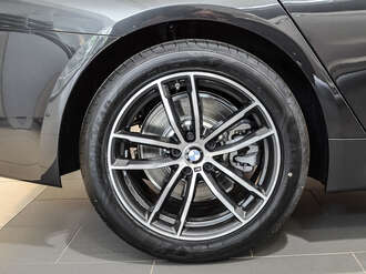 BMW 520d (Bild 3/17)
