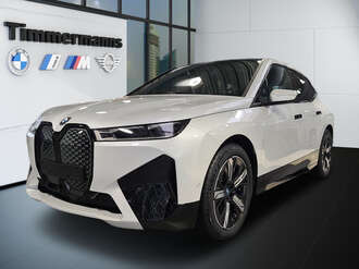 BMW iX (Bild 2/25)