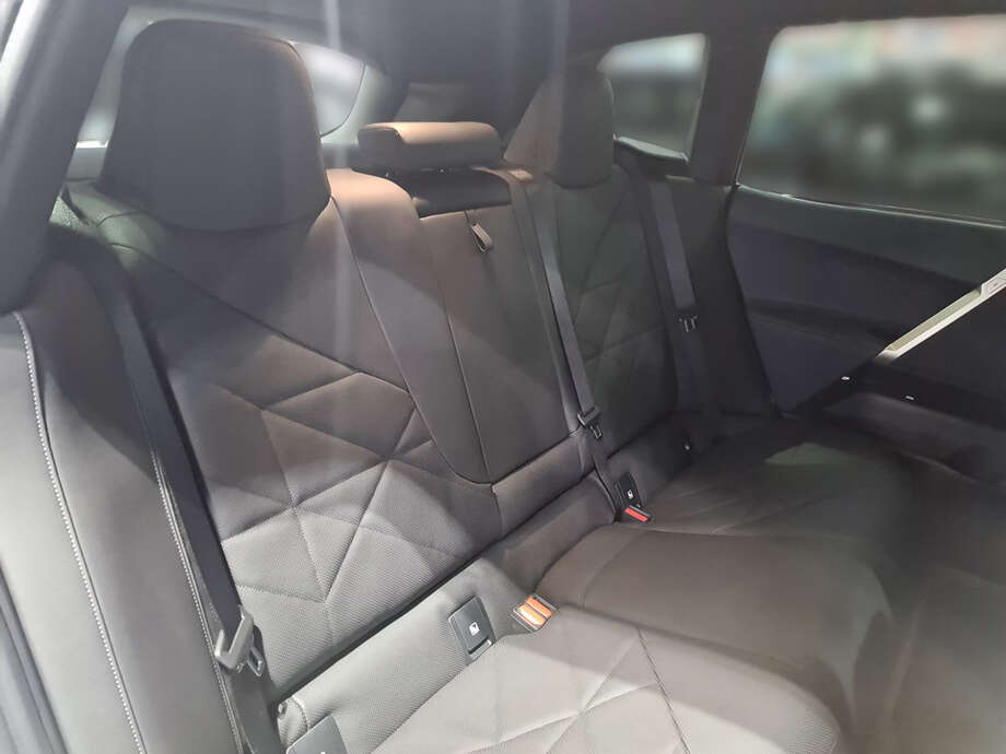 BMW iX (Bild 19/25)