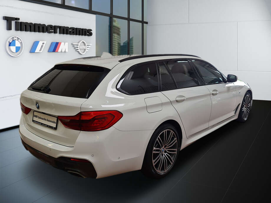 BMW 530d xDrive (Bild 6/25)