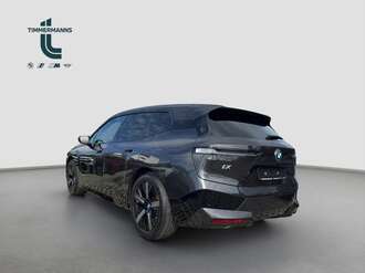 BMW iX (Bild 3/23)