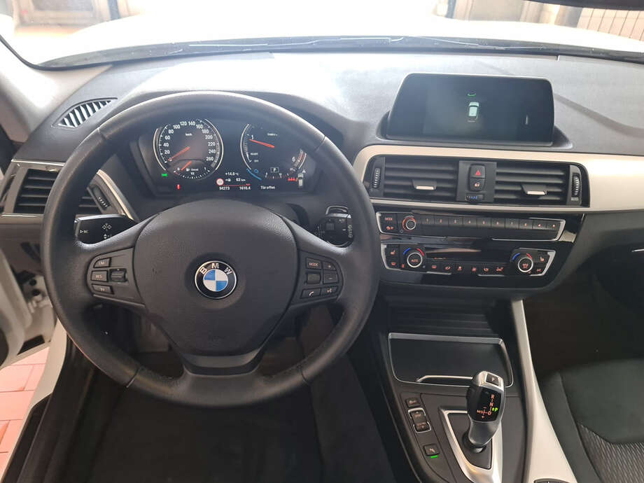 BMW 120d (Bild 25/25)