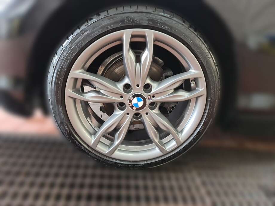 BMW 118i (Bild 9/24)