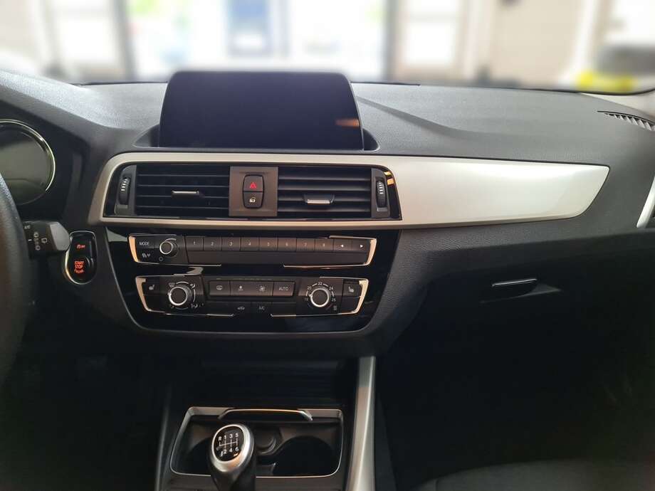 BMW 118i (Bild 15/24)