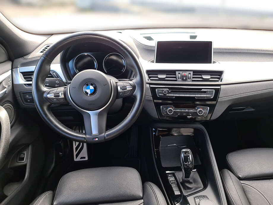 BMW X2 (Bild 12/25)