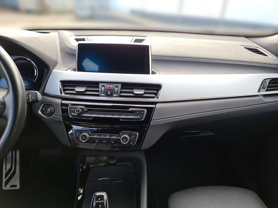 BMW X2 (Bild 16/25)