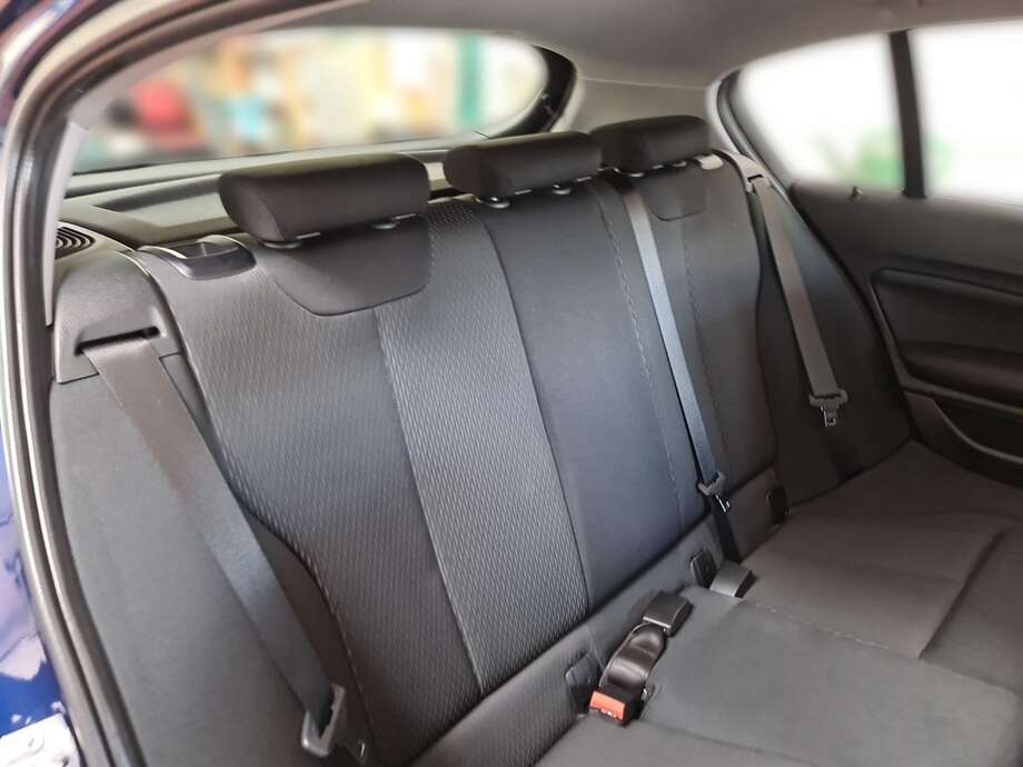 BMW 118d (Bild 18/24)